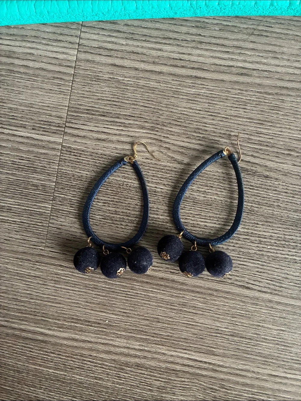 Mixed Women’s Jewelry Bundle – $10